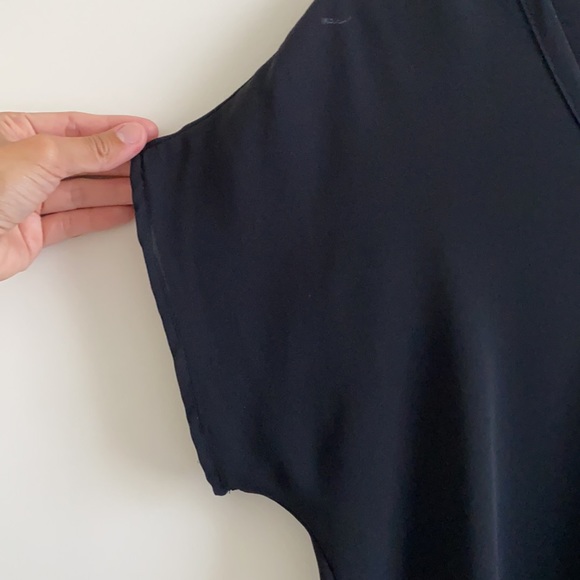 Lush Relaxed Short Sleeve Top - Picture 4 of 9